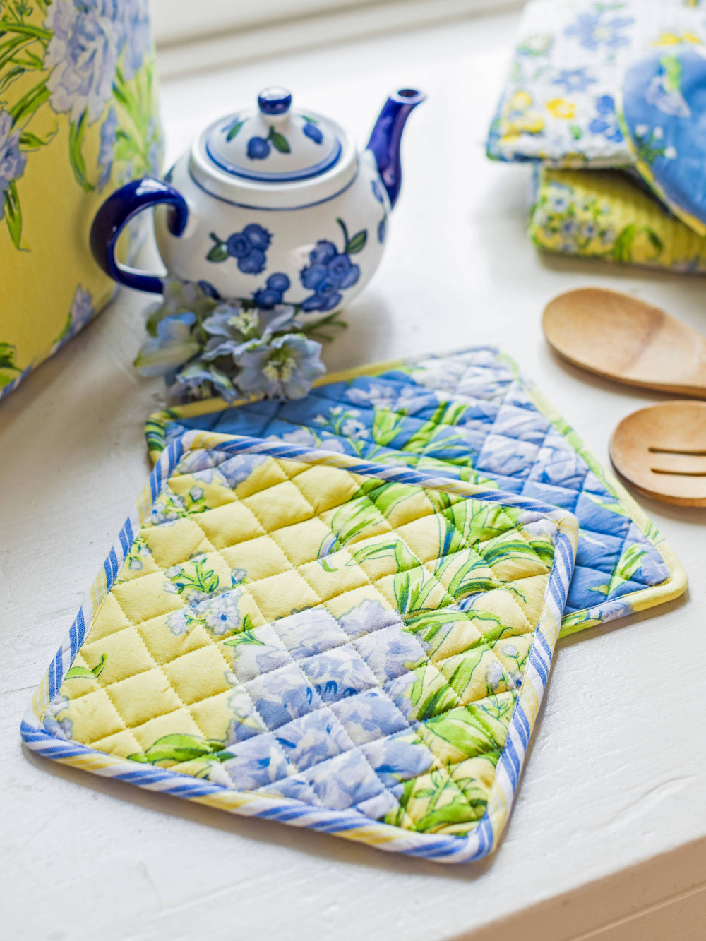 April Cornell Provence Patchwork Potholder Set of 2