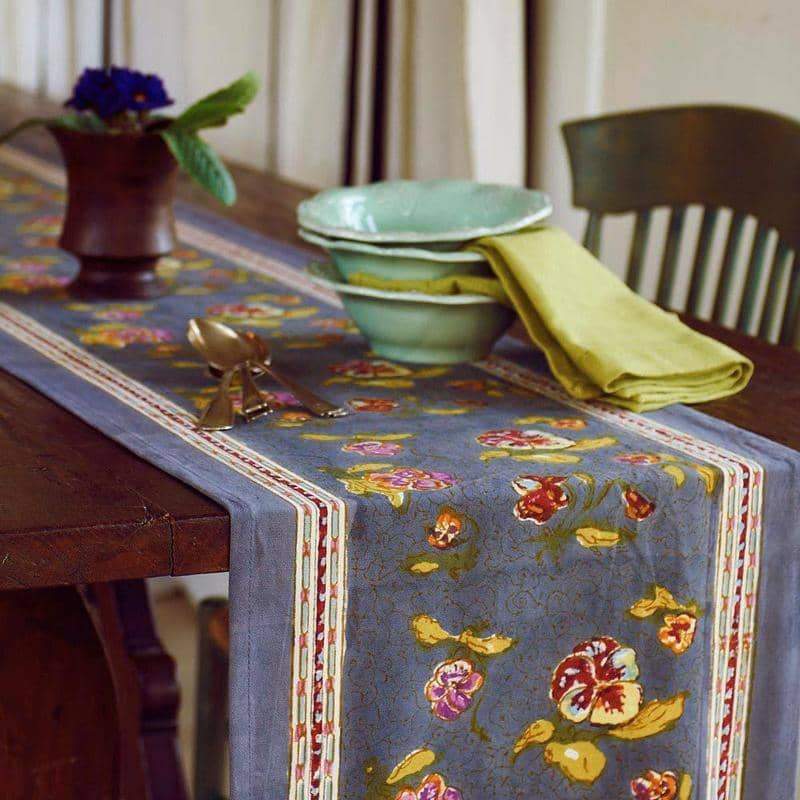 Pansy Red/Grey Table Runner