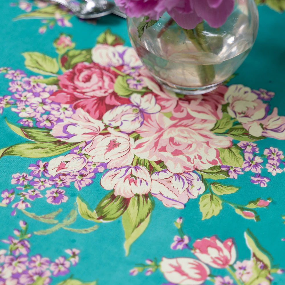 
                  
                    Blanche Tablecloth
                  
                