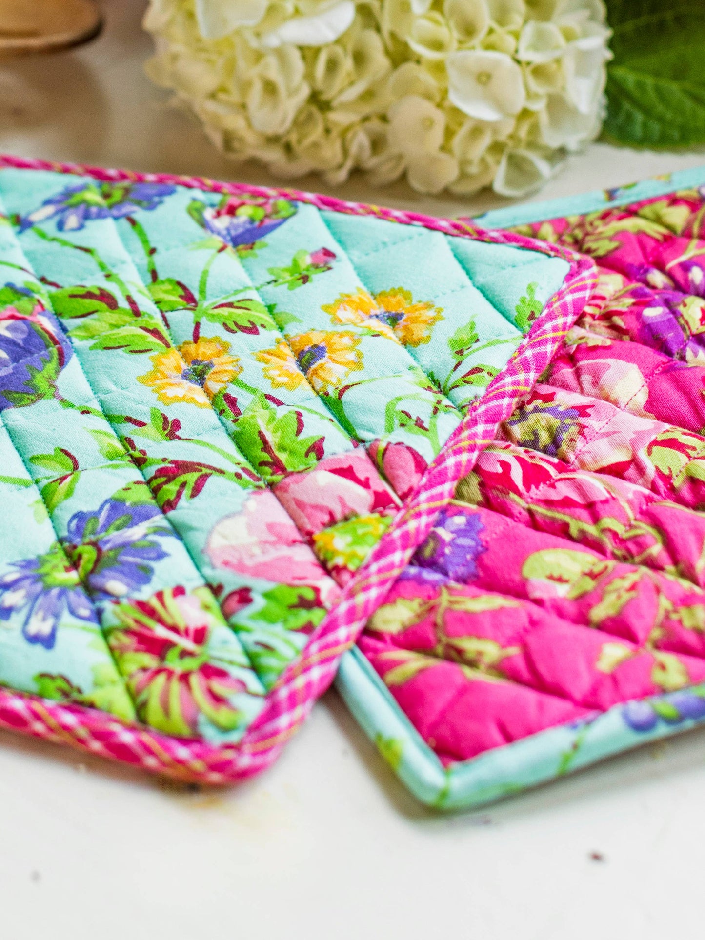 
                  
                    April Cornell Spring Fling Patchwork Potholder Set of 2
                  
                