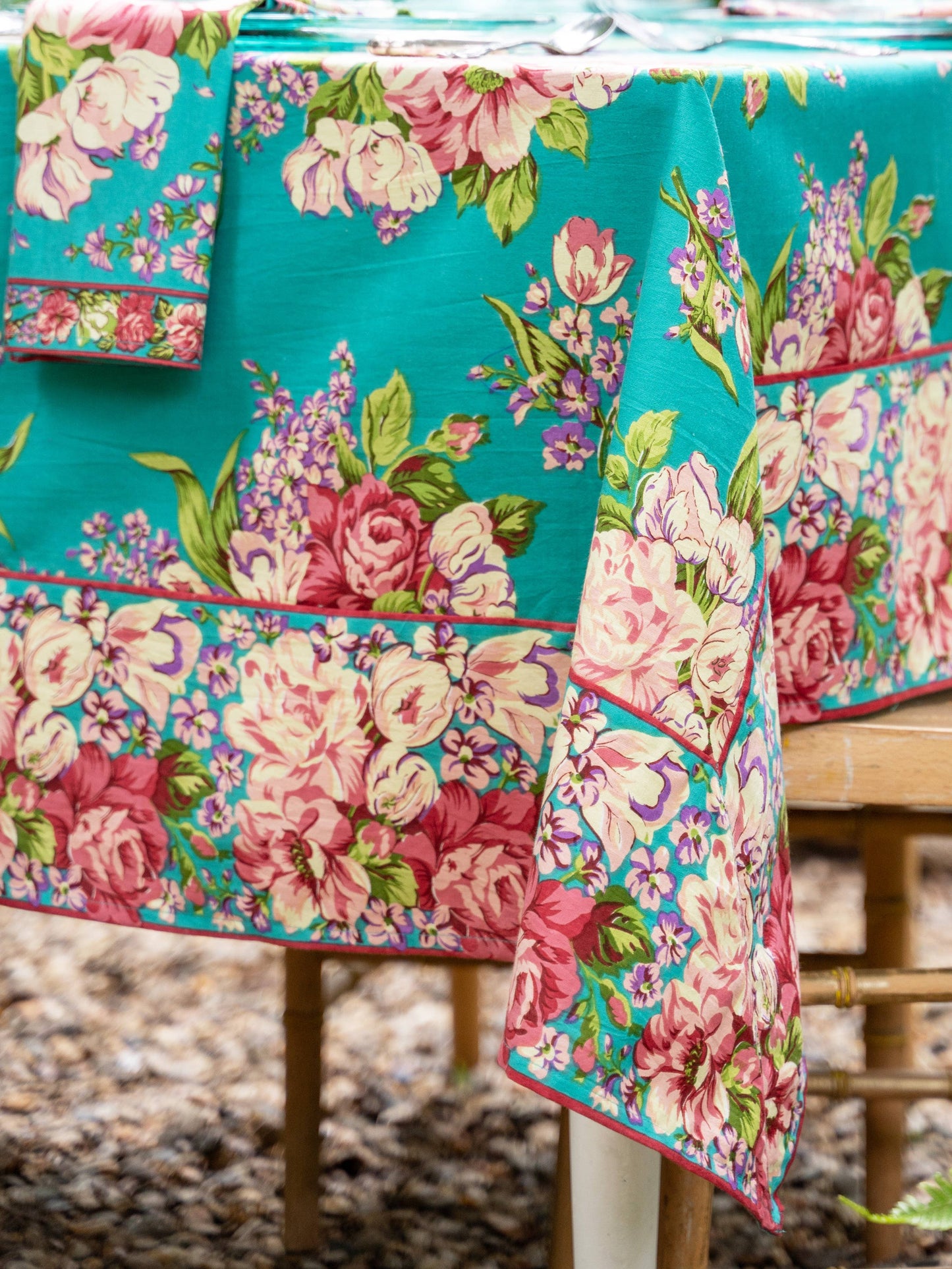 
                  
                    Blanche Tablecloth
                  
                