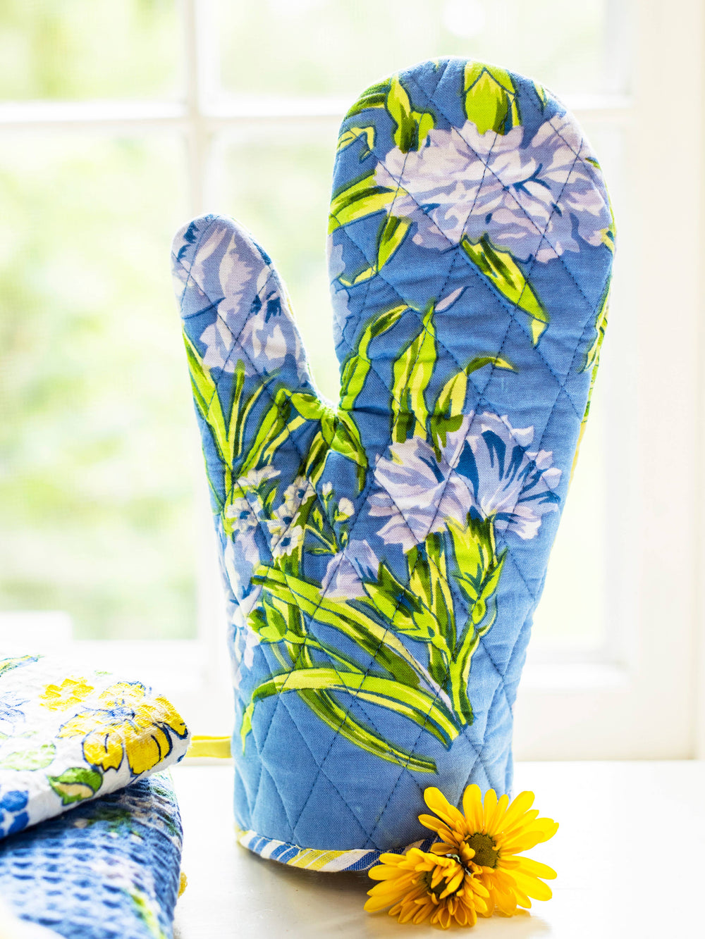 April Cornell Provence Patchwork Oven Mitt Set of 2