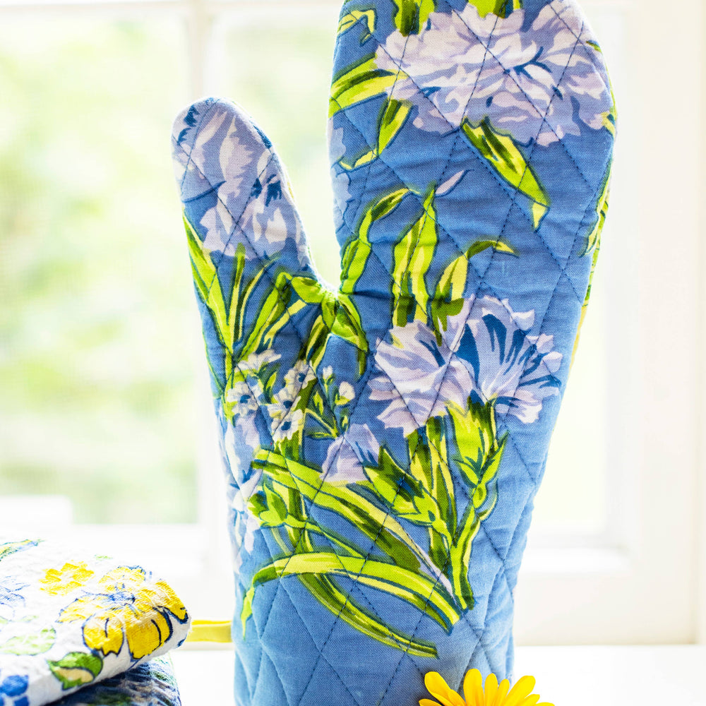 
                  
                    April Cornell Provence Patchwork Oven Mitt Set of 2
                  
                